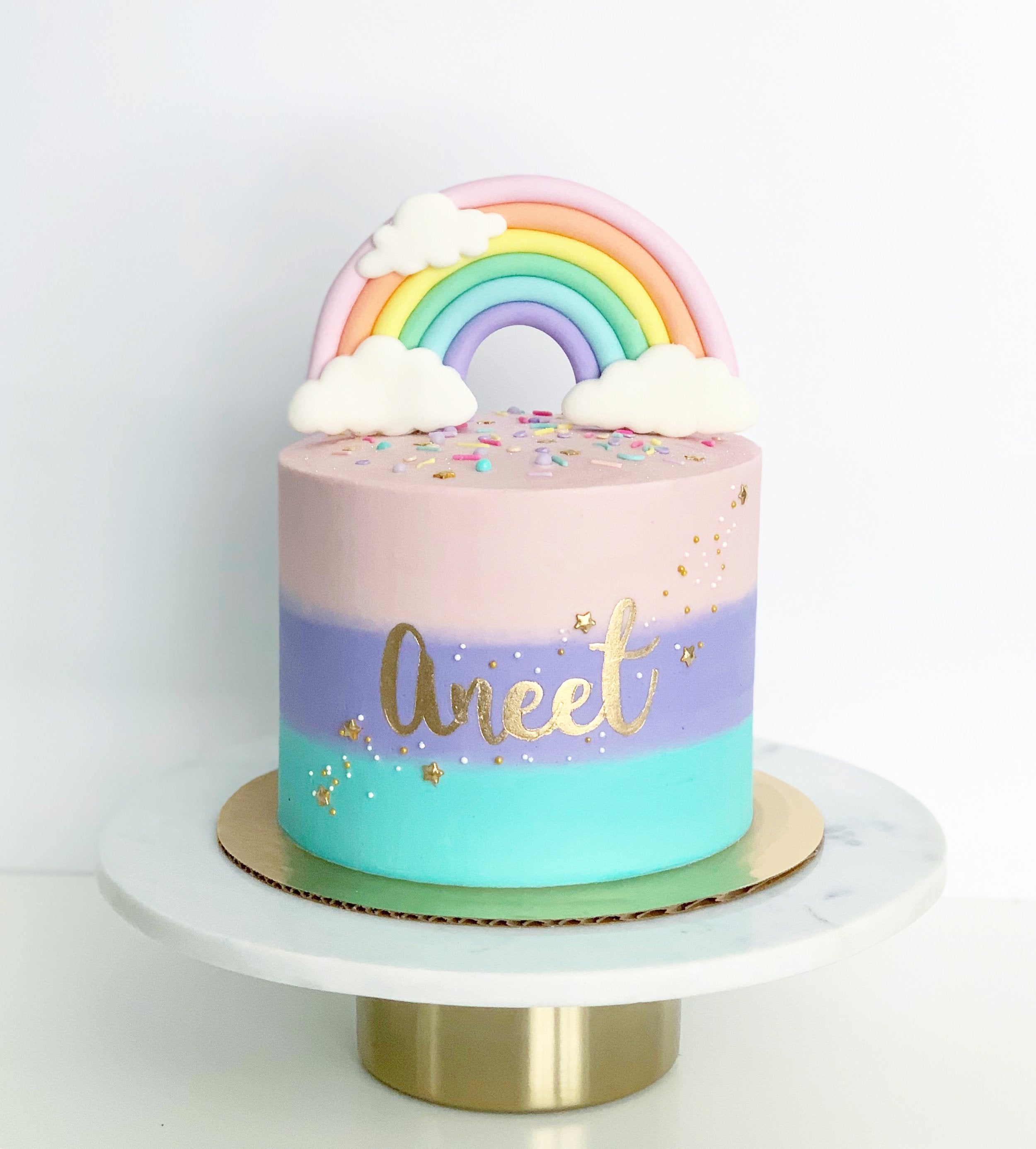 Sprinkle Rainbow Cake - Creme Castle