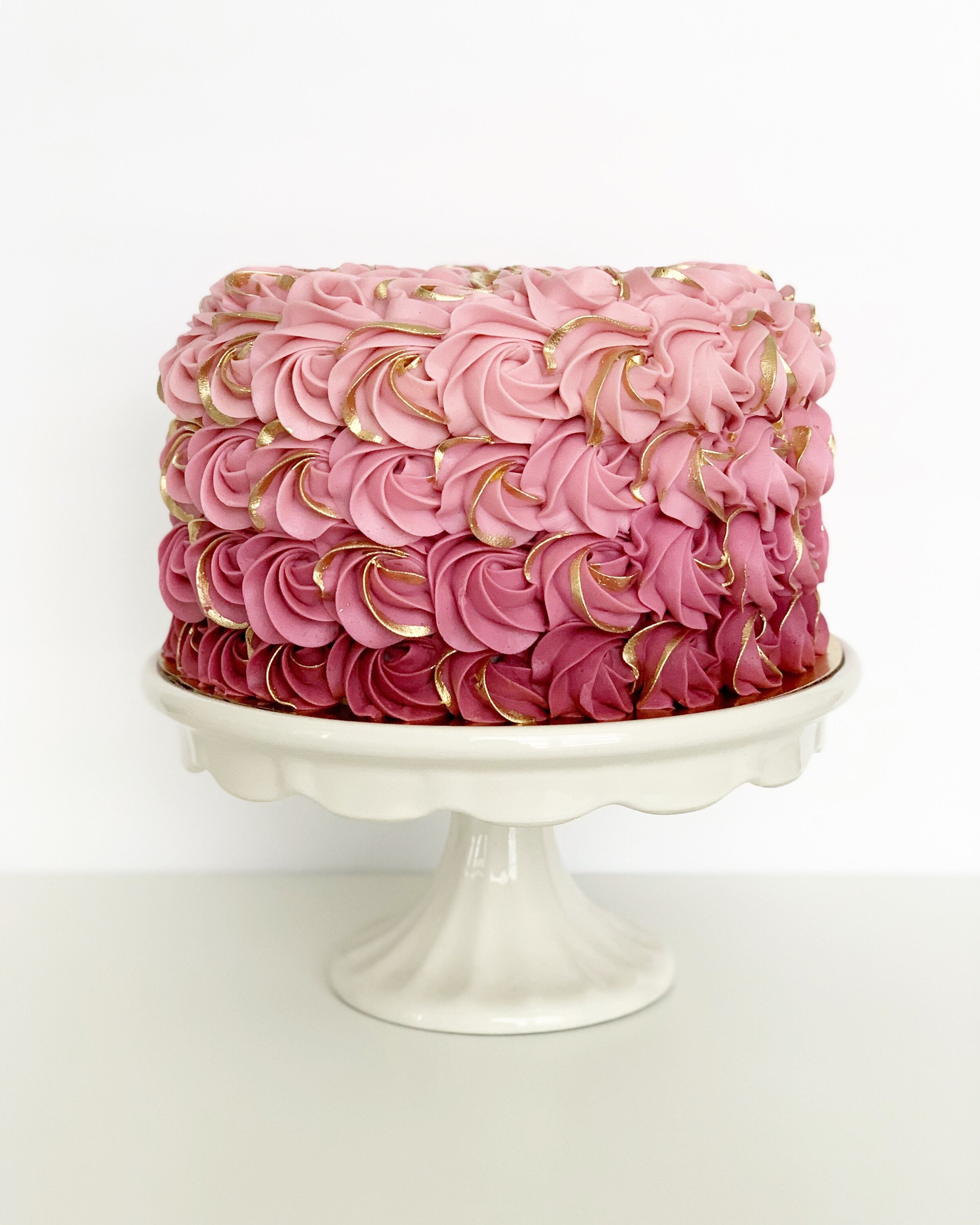Rose Cake Party - i am baker