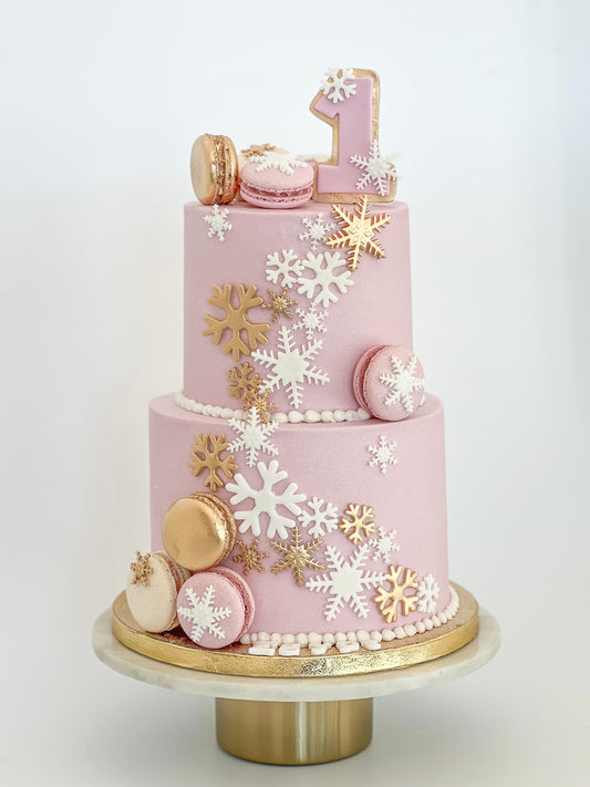 Deluxe Winter Wonderland Cake